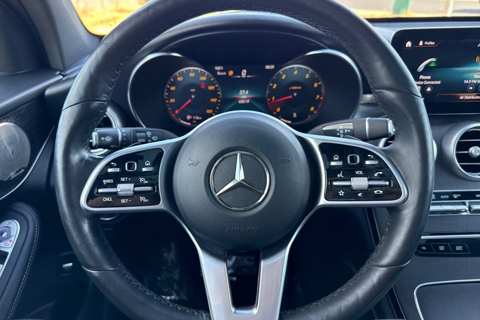 Used 2021 Mercedes-Benz GLC 300 4MATIC w/ AMG Line image 24