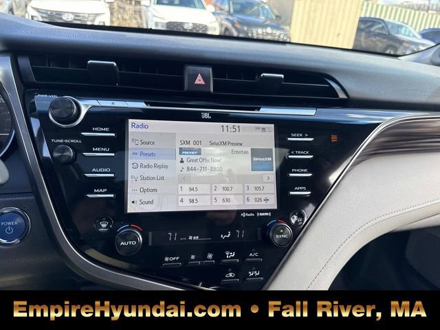 Used 2020 Toyota Camry XLE w/ Sunroof Package image 22