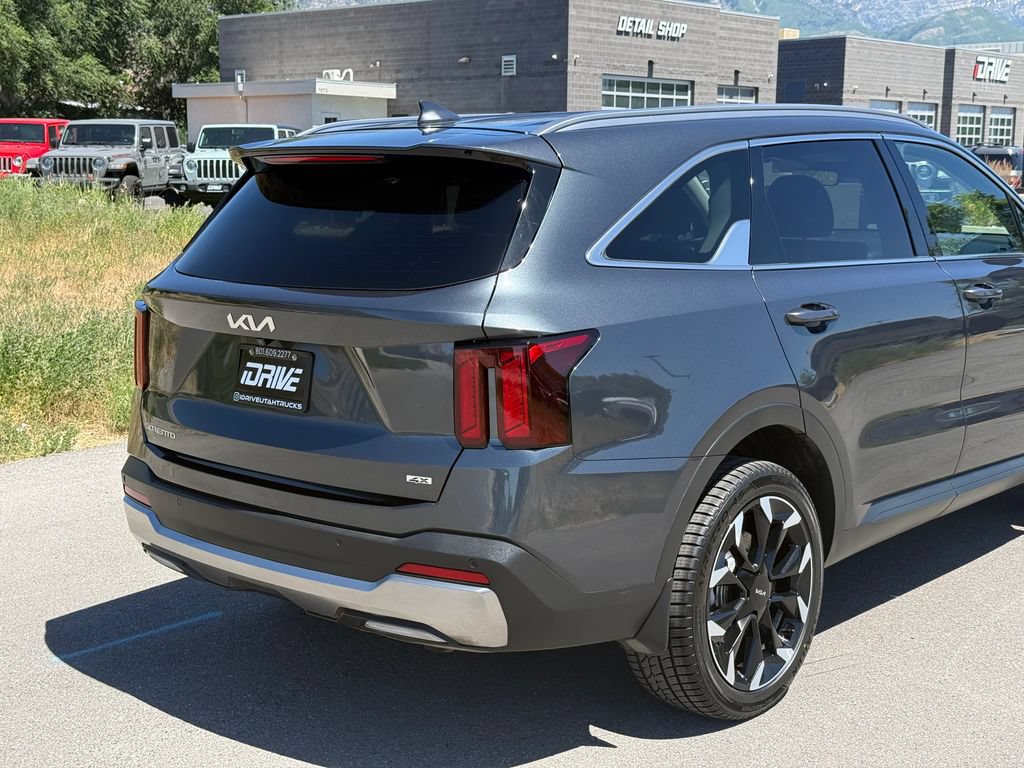 Used 2024 Kia Sorento X-Line EX AWD/4WD image 10