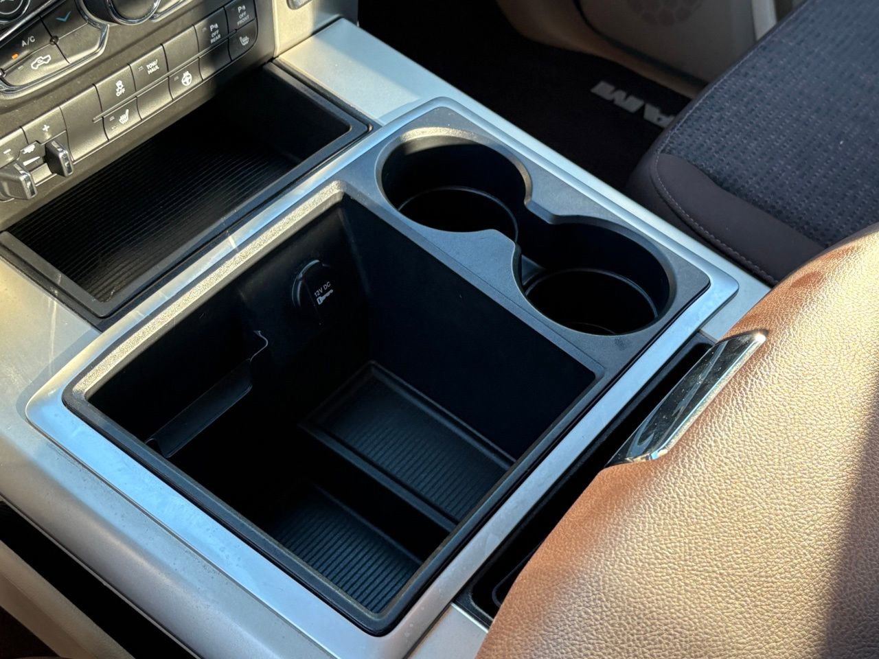 Used 2014 RAM 1500 Lone Star image 23