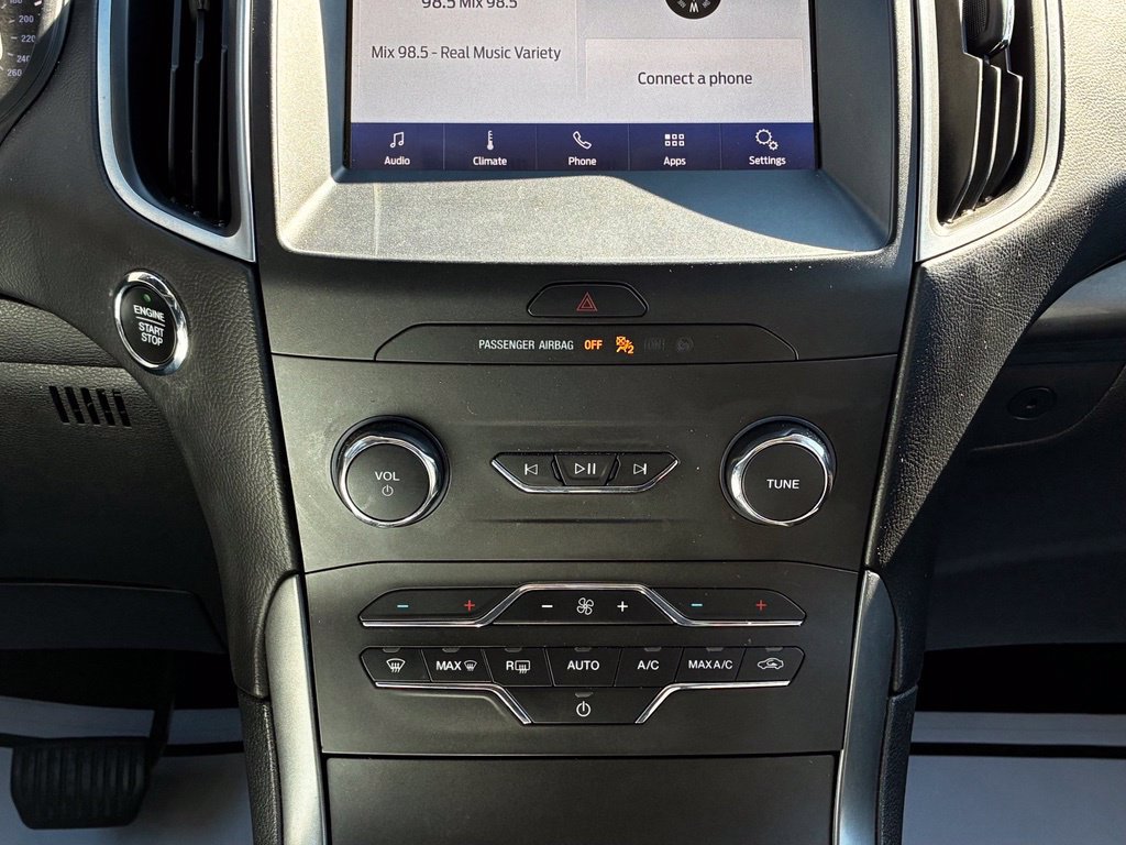 Used 2020 Ford Edge SE AWD/4WD image 19