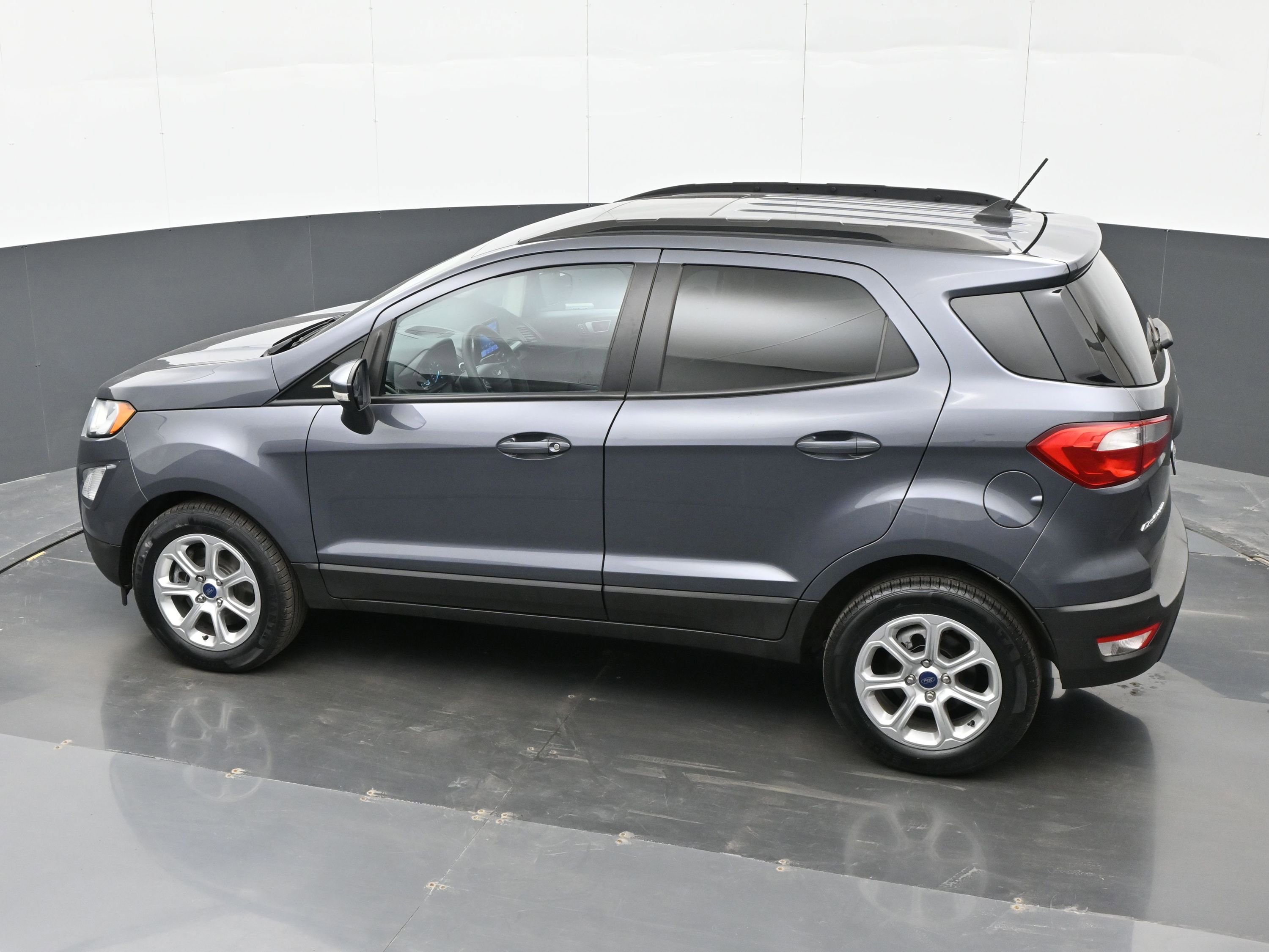 Used 2021 Ford EcoSport SE image 32