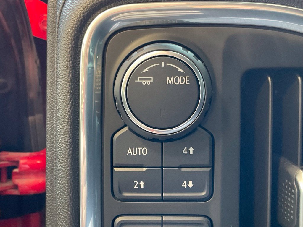 Used 2020 Chevrolet Silverado 1500 LT Trail Boss AWD/4WD image 17