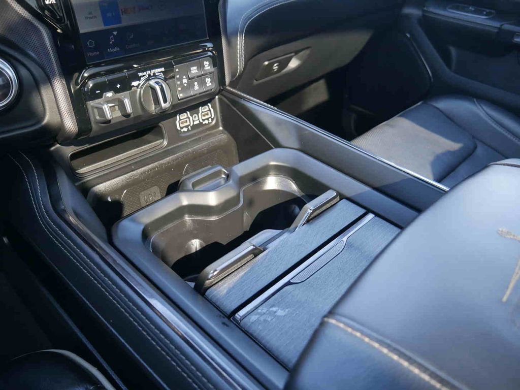 Used 2022 RAM 1500 Limited w/ Trailer Tow Group image 43