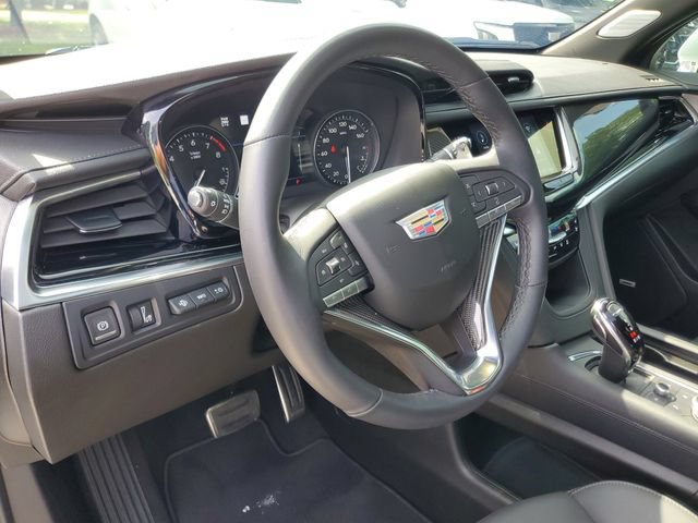 Used 2025 Cadillac XT6 Sport w/ Technology Package AWD/4WD image 19
