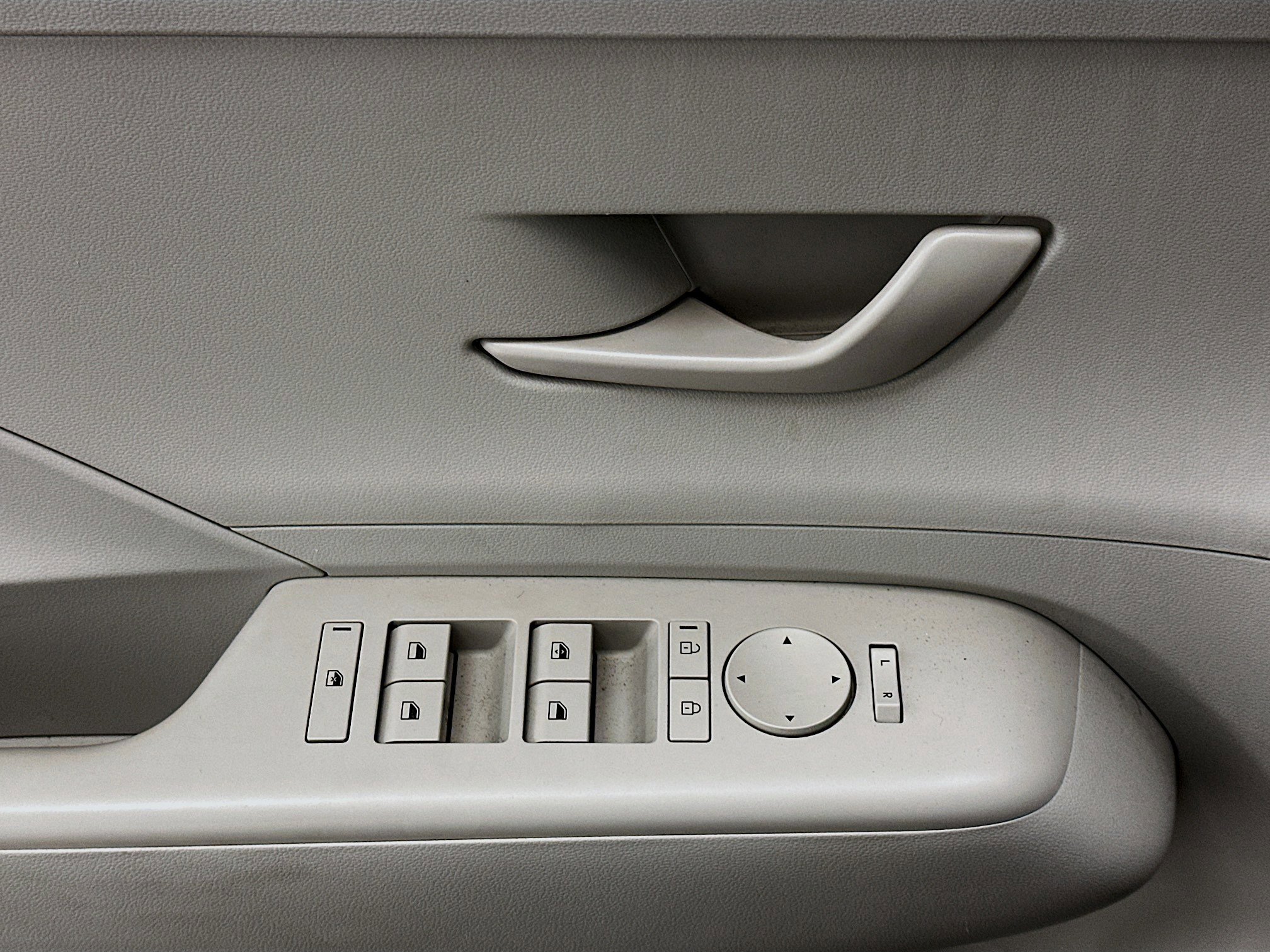 Used 2025 Hyundai Kona SEL image 15