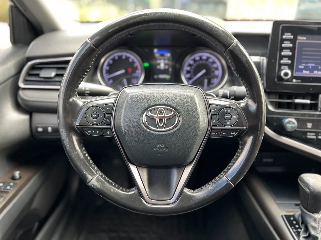 Used 2021 Toyota Camry SE image 13