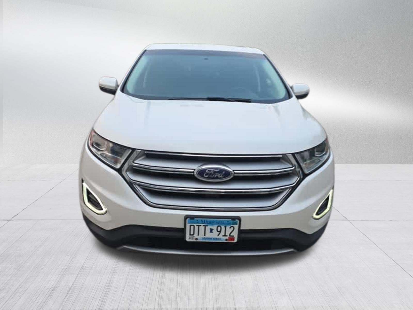 Used 2016 Ford Edge SEL w/ Equipment Group 201A AWD/4WD image 2