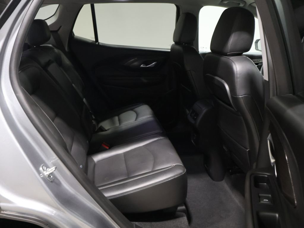 Used 2024 GMC Terrain SLT image 22