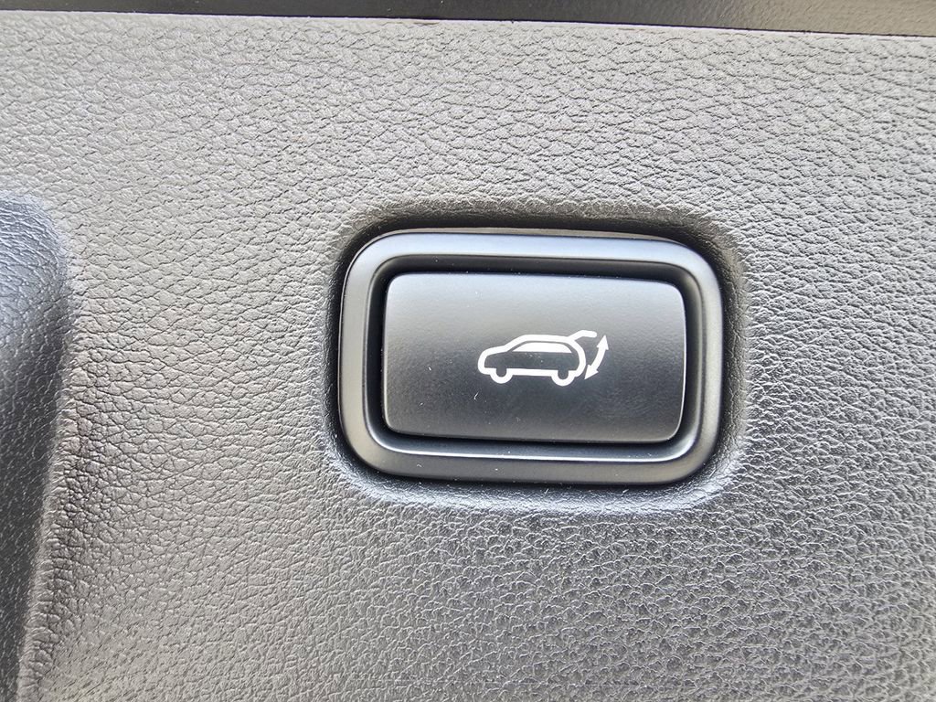 Used 2024 Kia Sportage SX image 20