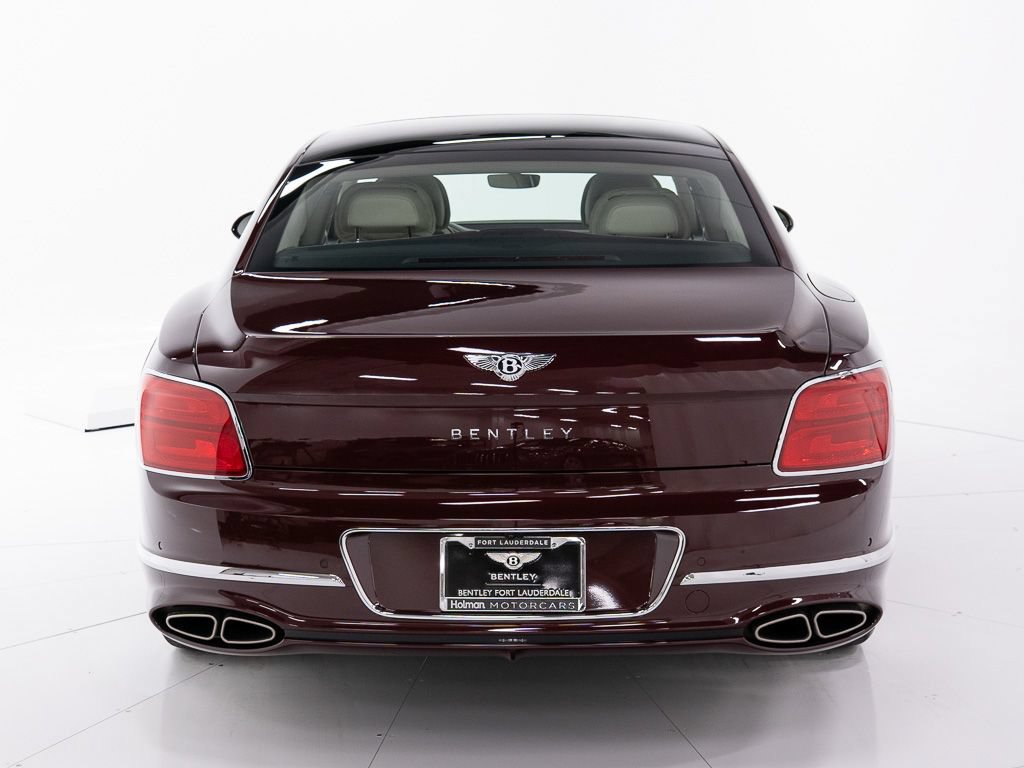 Used 2026 Bentley Flying Spur Plug-In Hybrid AWD/4WD image 4