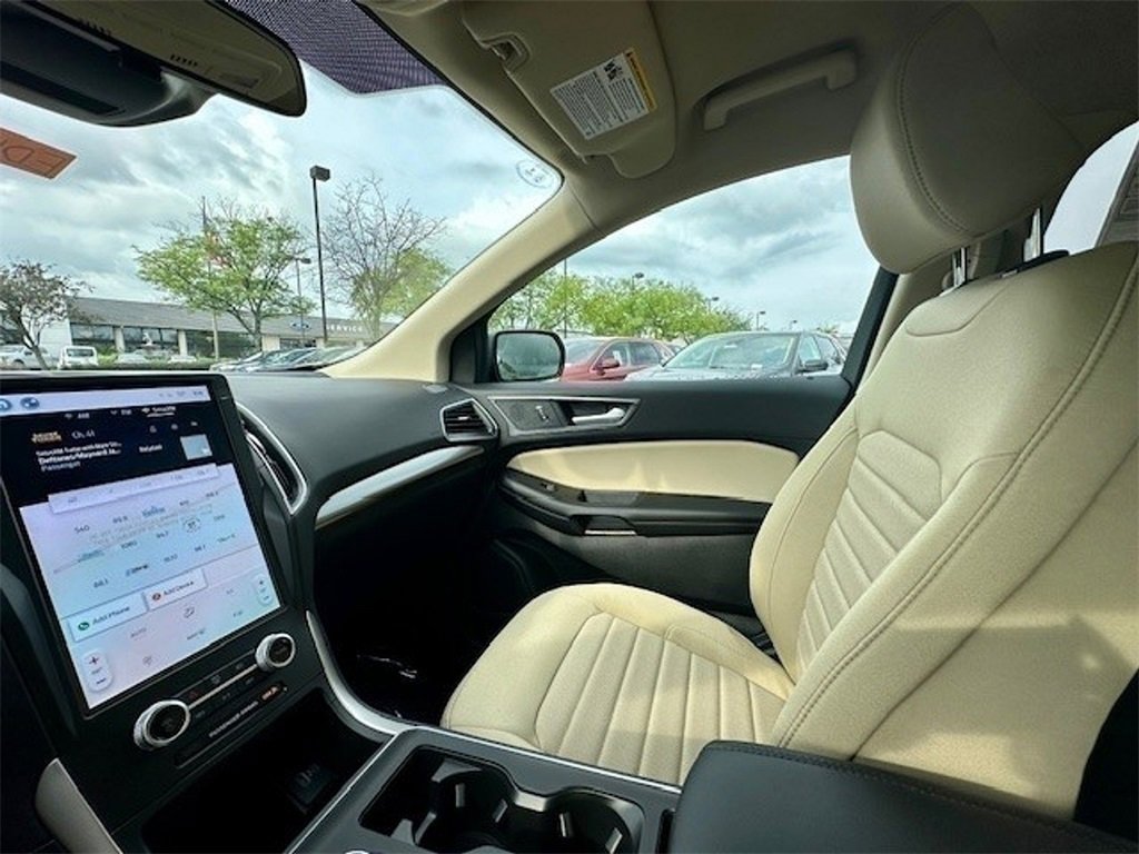 New 2024 Ford Edge SE image 19
