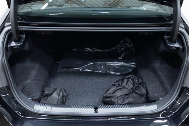 New 2026 BMW M5 image 15