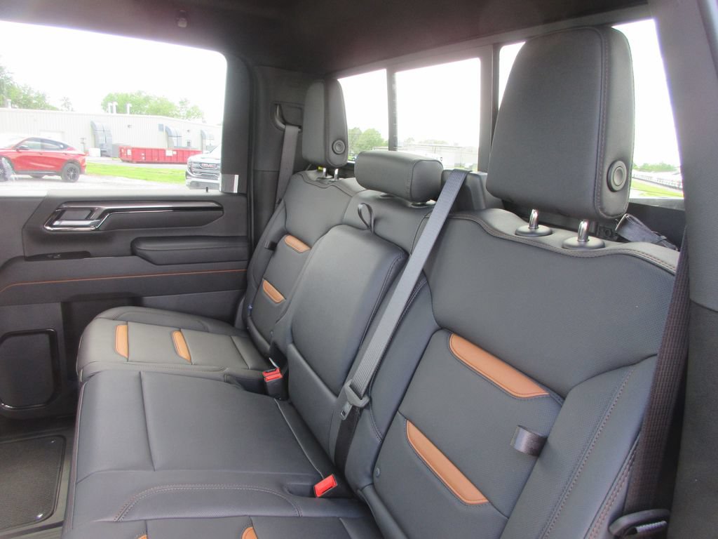 New 2026 GMC Sierra 3500 AT4 w/ AT4 Premium Plus Package AWD/4WD image 16