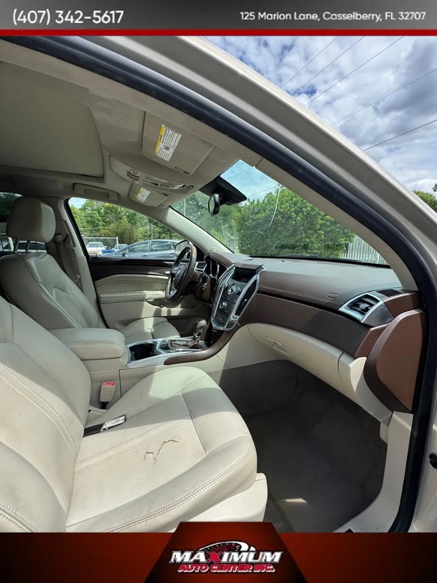 Used 2010 Cadillac SRX Luxury FWD image 10