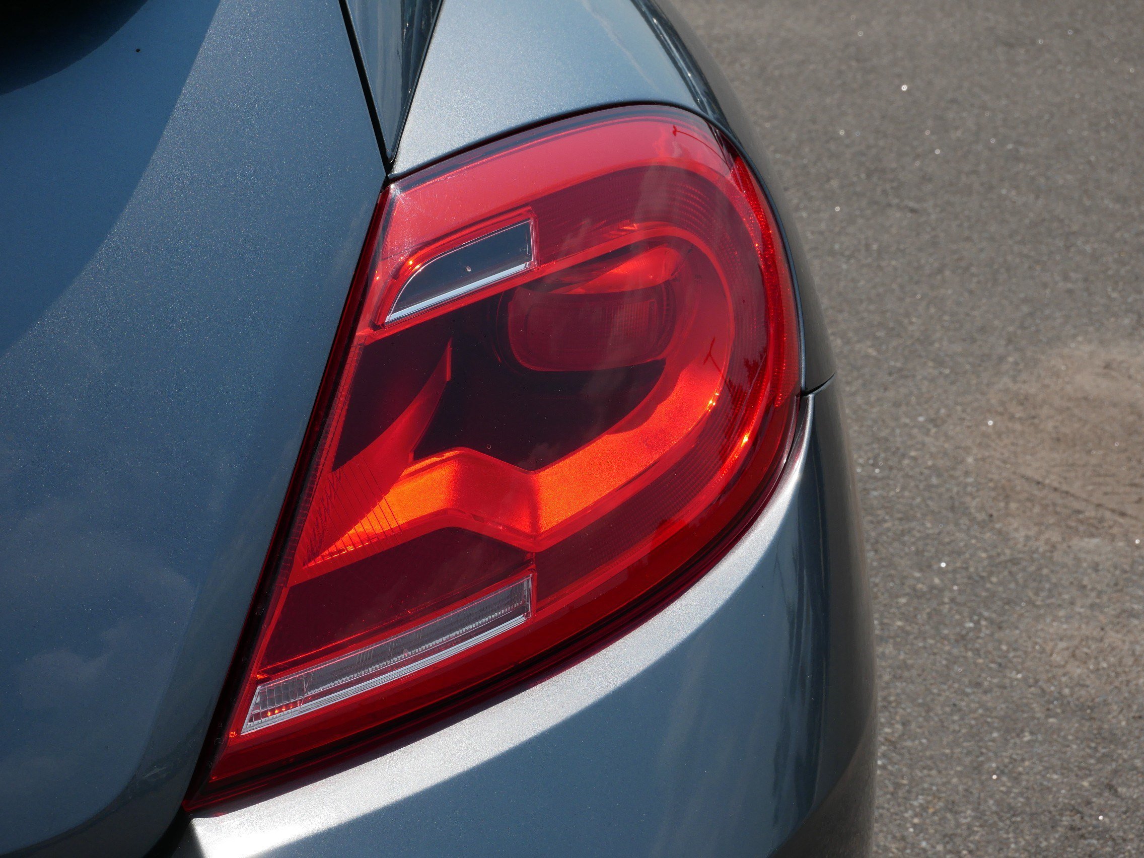 Used 2014 Volkswagen Beetle 1.8T FWD image 17