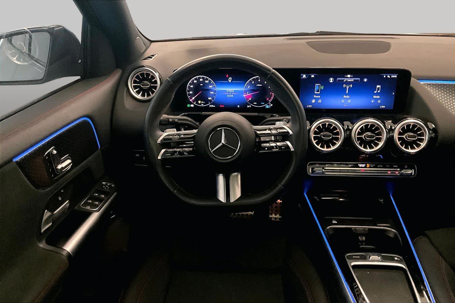 Used 2025 Mercedes-Benz GLA 250 image 17