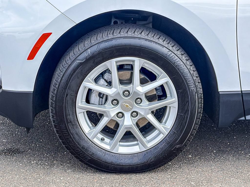 Used 2022 Chevrolet Equinox LT AWD/4WD image 13