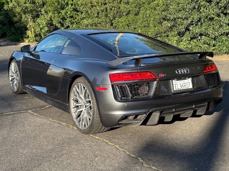 Used 2018 Audi R8 V10 plus AWD/4WD image 17
