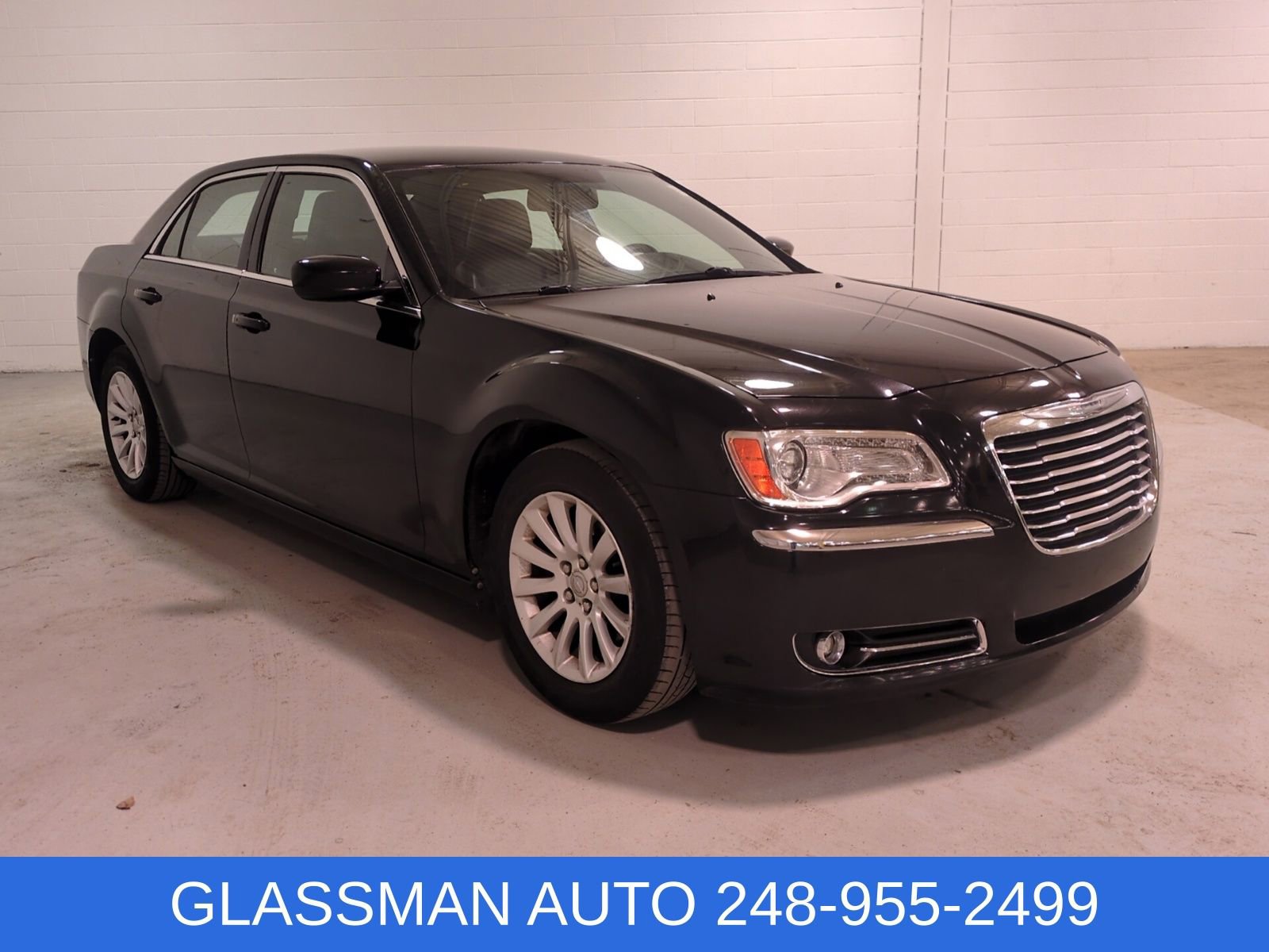 Used 2013 Chrysler 300 w/ Driver Convenience Group