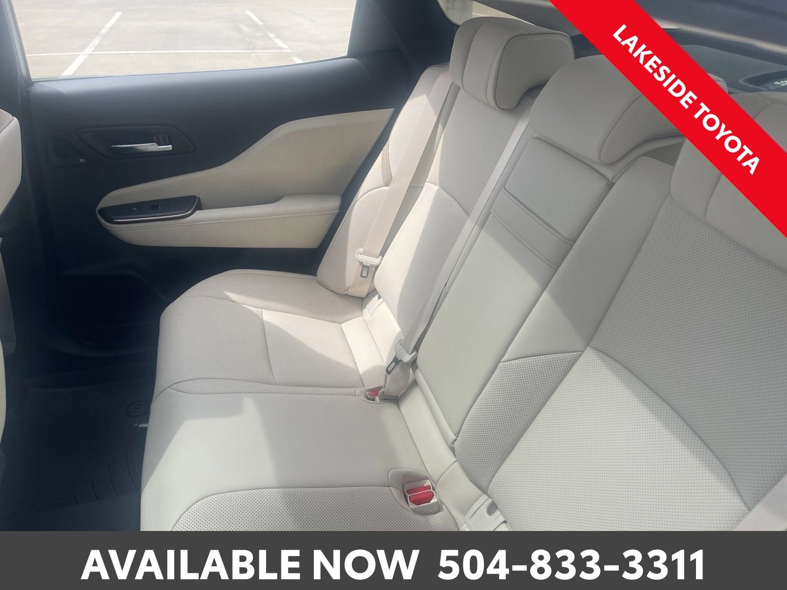 Used 2023 Toyota Crown Limited image 36