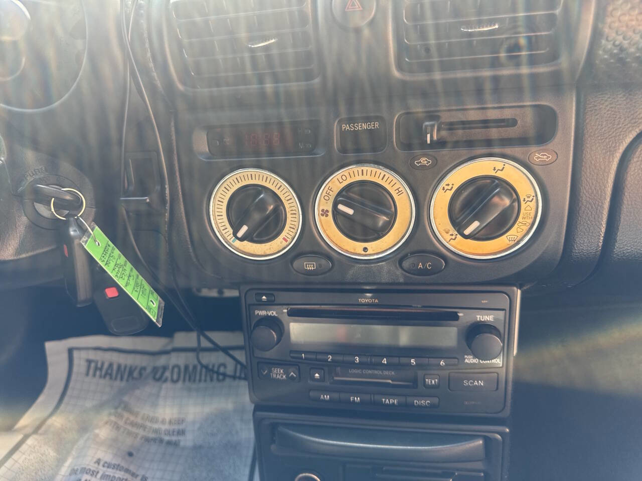 Used 2003 Toyota MR2 image 16