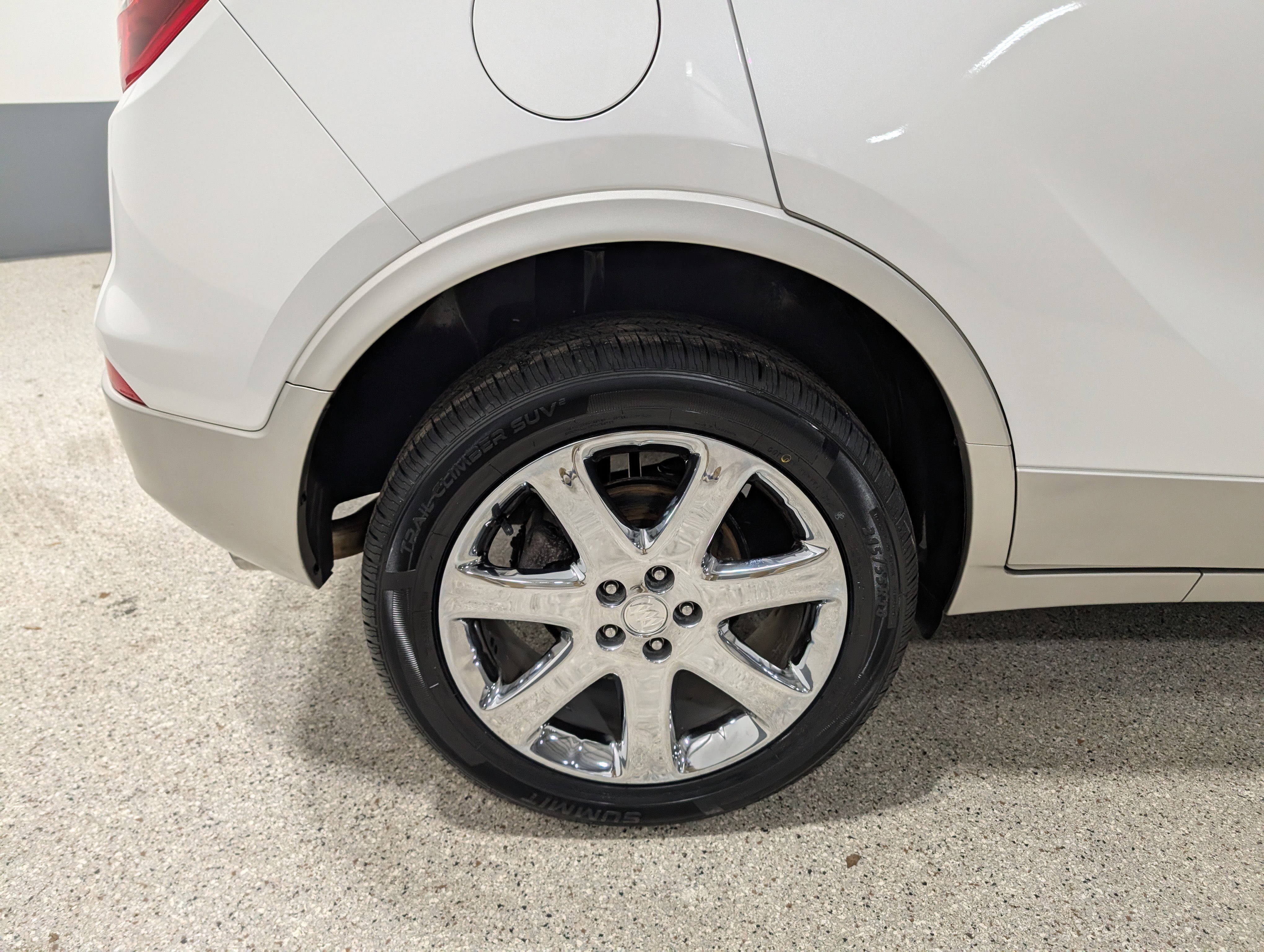 Used 2018 Buick Encore Premium w/ Experience Buick Package AWD/4WD image 11