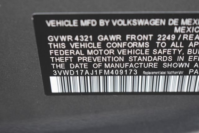 Used 2015 Volkswagen Jetta Sport FWD image 16