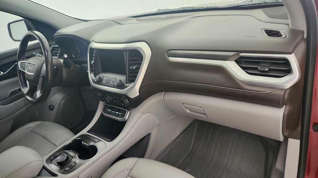 Used 2020 GMC Acadia SLT w/ Driver Alert Package II FWD image 31