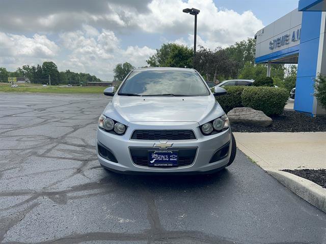 Used 2014 Chevrolet Sonic LT FWD image 2