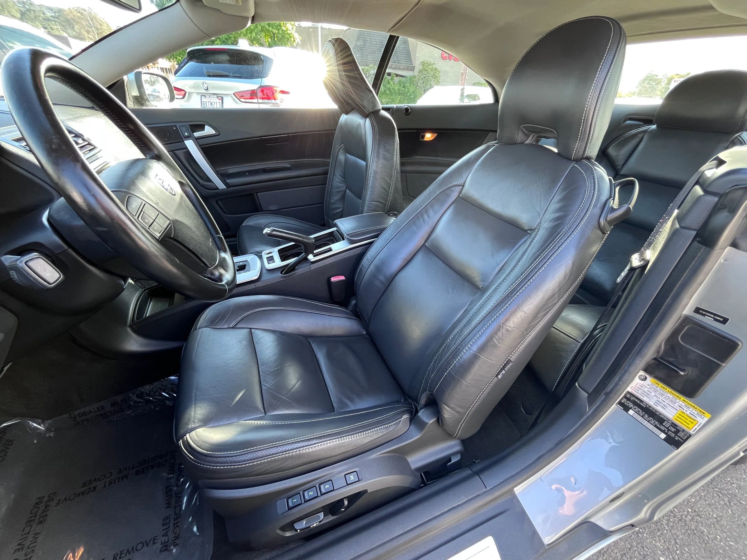 Used 2011 Volvo C70 T5 FWD image 11