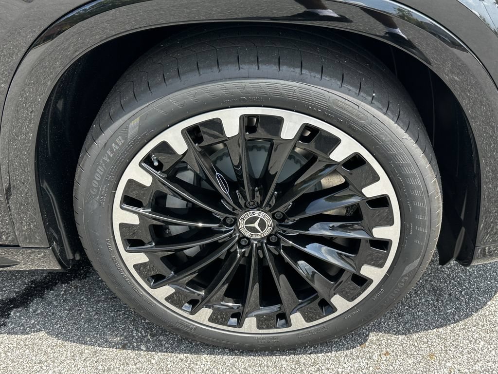 New 2027 Mercedes-Benz EQS 550 4MATIC SUV image 14