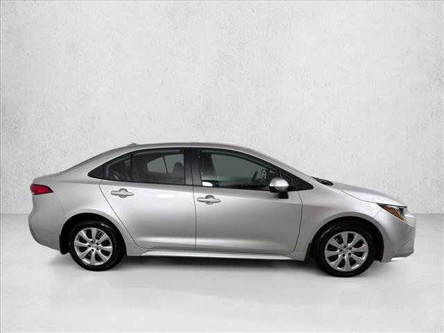 Used 2026 Toyota Corolla LE FWD image 2