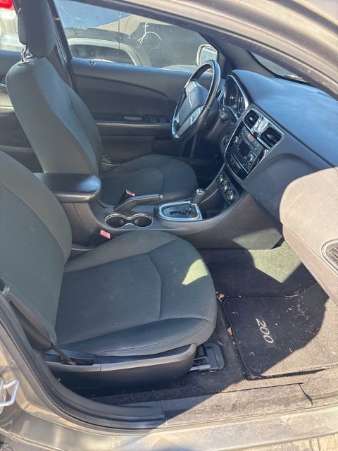 Used 2012 Chrysler 200 Touring image 20