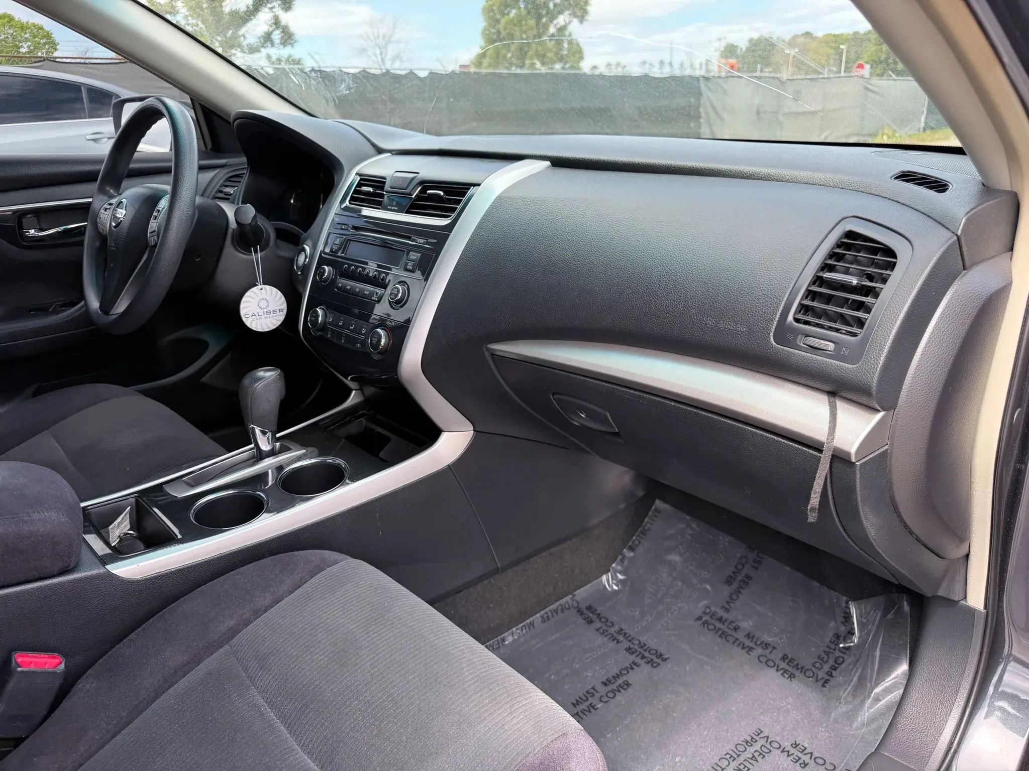 Used 2013 Nissan Altima 2.5 S FWD image 19