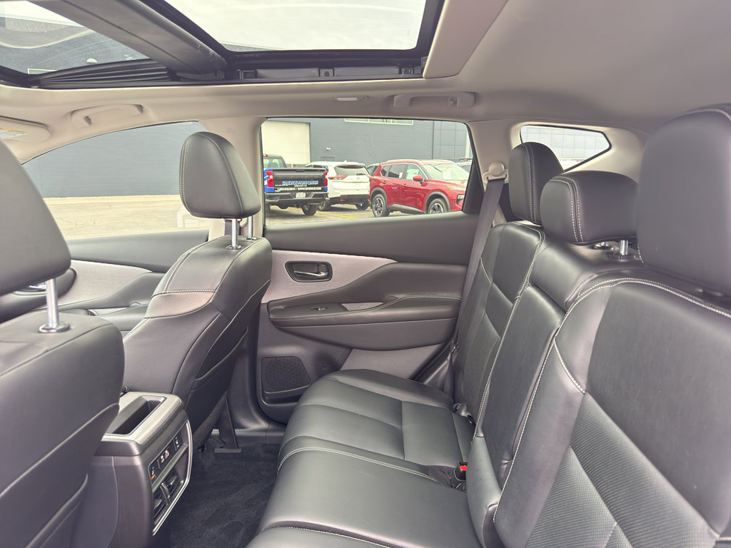 Used 2023 Nissan Murano SL w/ SL Moonroof Package image 33