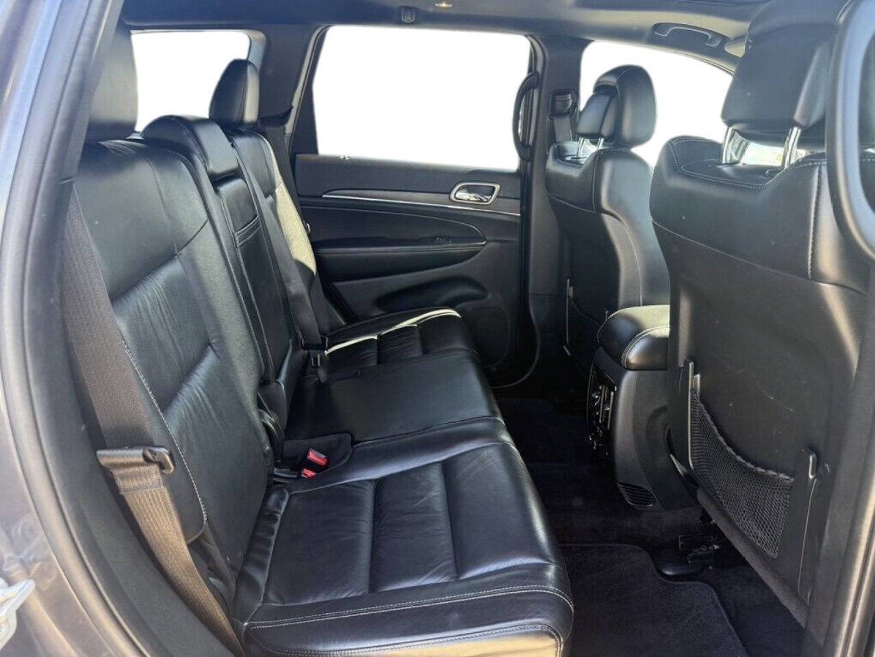 Used 2016 Jeep Grand Cherokee Limited w/ Trailer Tow Group IV image 15