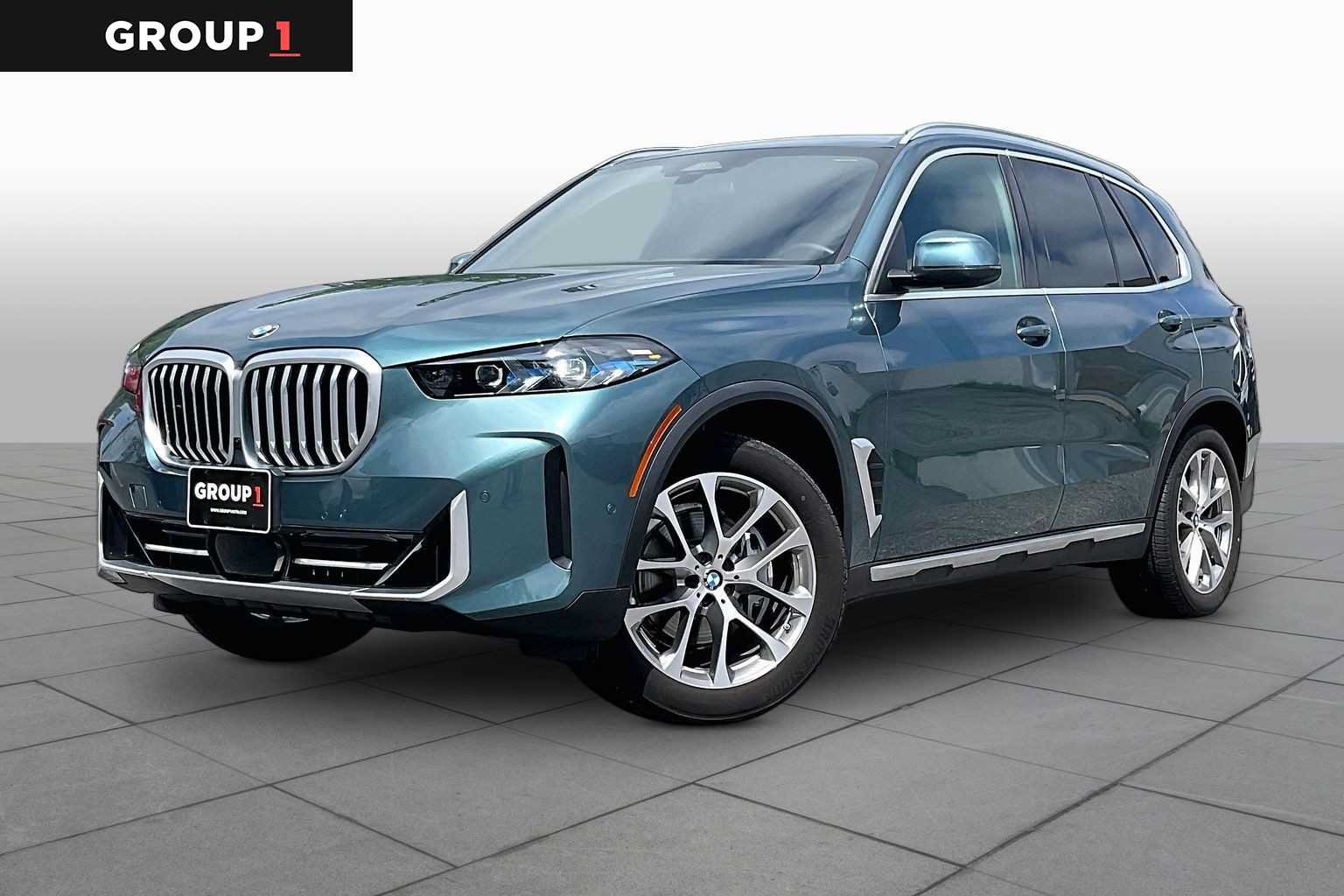 Used 2024 BMW X5 xDrive40i w/ Premium Package AWD/4WD image 1