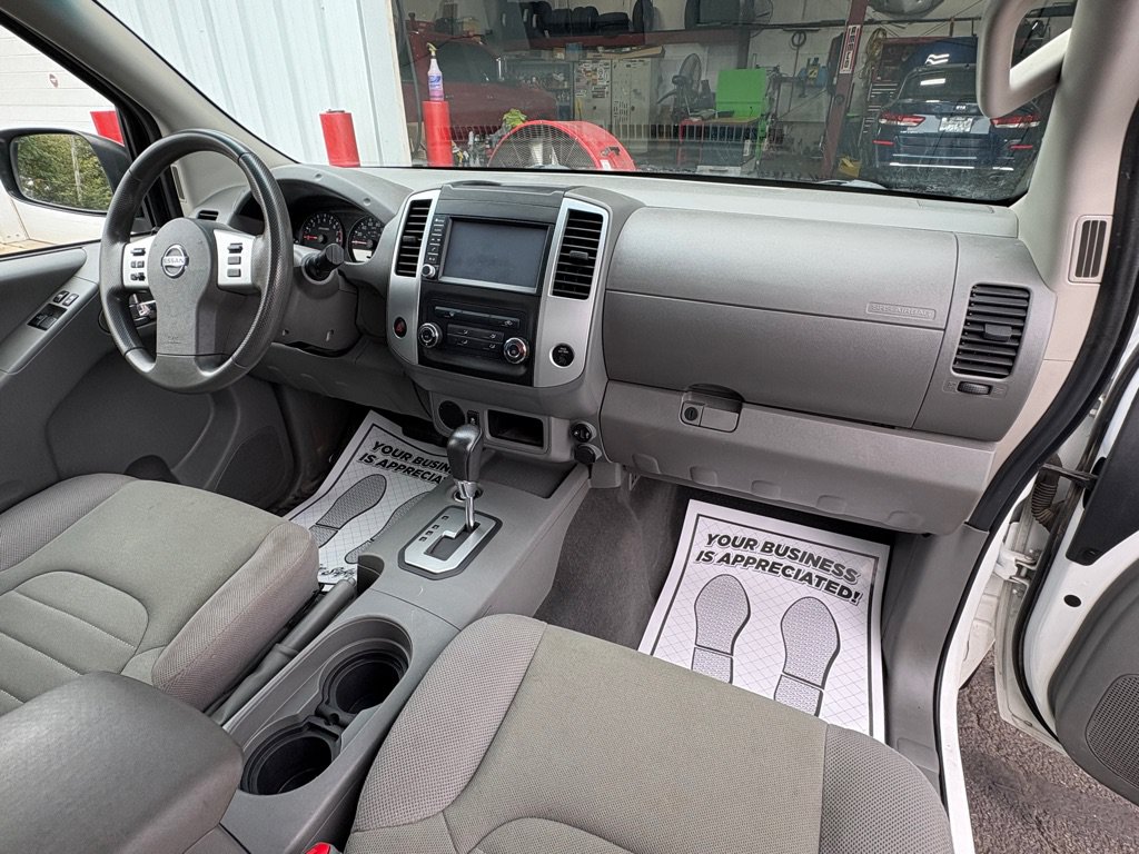 Used 2021 Nissan Frontier S RWD image 18