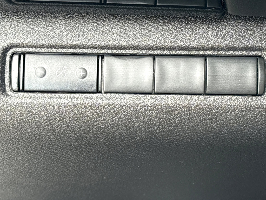 Certified 2024 Nissan Pathfinder S image 12