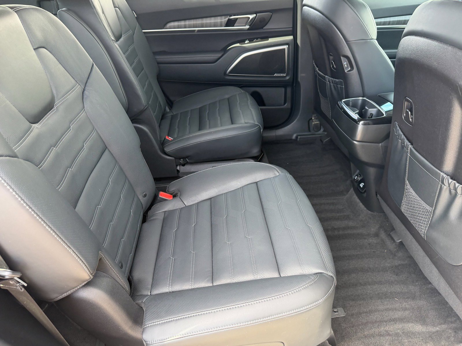 Used 2025 Kia Telluride SX Prestige image 15