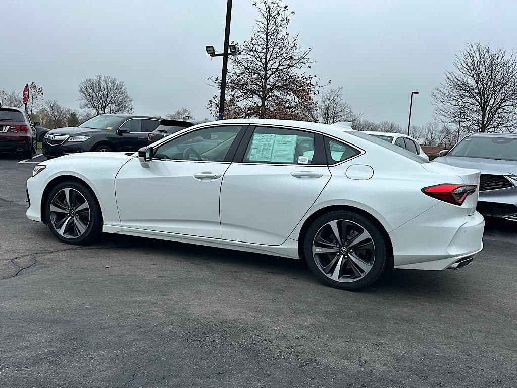 Certified 2025 Acura TLX w/ Technology Package image 8