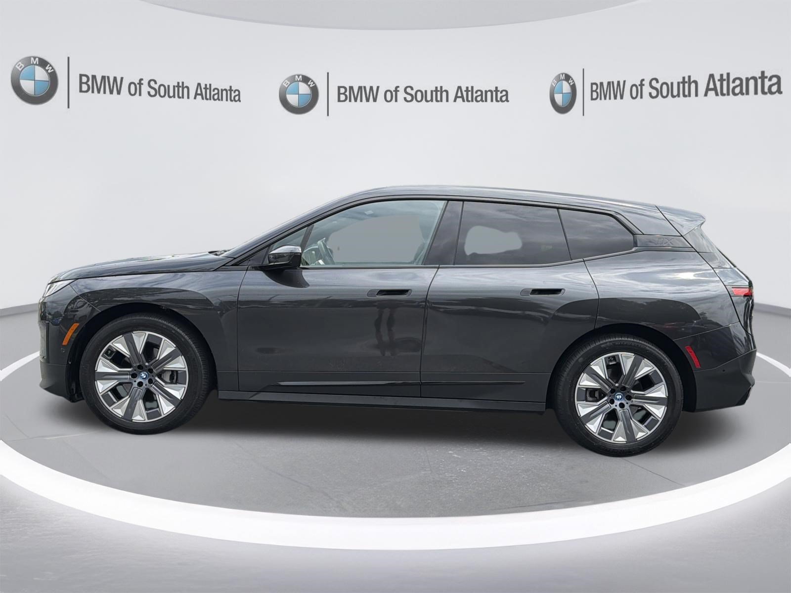 Certified 2024 BMW iX xDrive50 w/ Premium Package AWD/4WD image 19