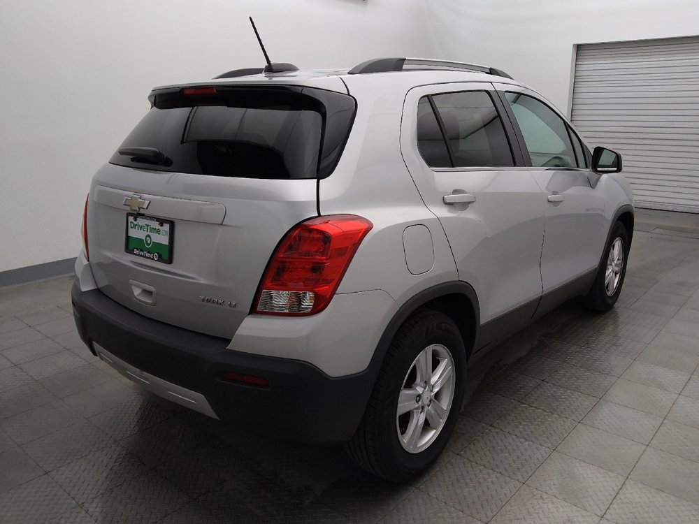 Used 2016 Chevrolet Trax LT w/ LT Convenience Package FWD image 9