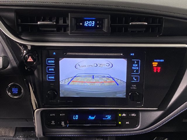 Certified 2018 Toyota Corolla SE w/ SE Premium Package FWD image 15