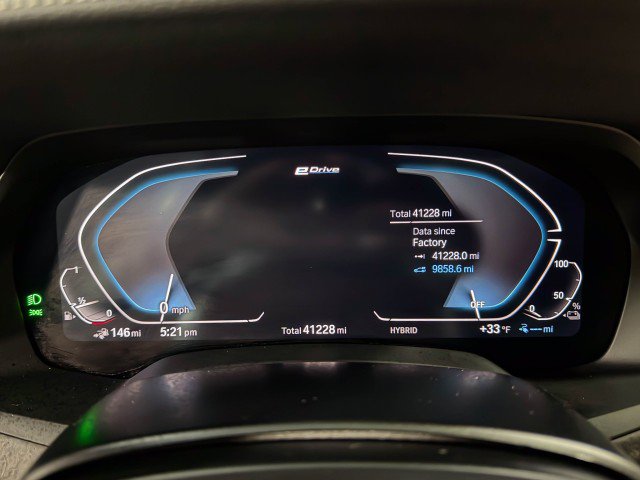 Used 2022 BMW X5 xDrive45e w/ M Sport Package image 29