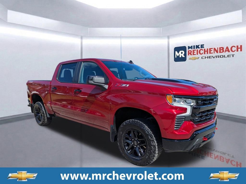 Used 2024 Chevrolet Silverado 1500 LT Trail Boss w/ Convenience Package II image 1