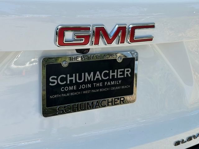 Used 2026 GMC Terrain Elevation w/ Elevation Premium Package FWD image 10
