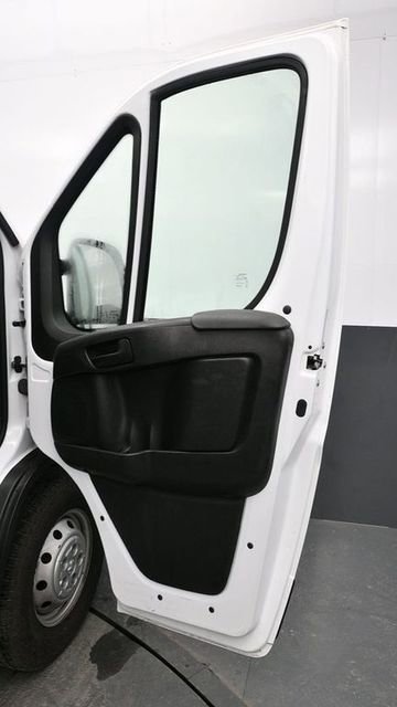 Used 2023 RAM ProMaster 2500 image 11