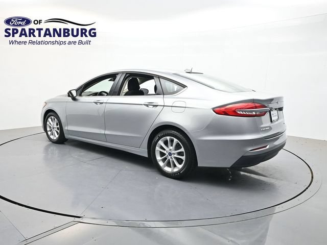 Certified 2020 Ford Fusion SE FWD image 5